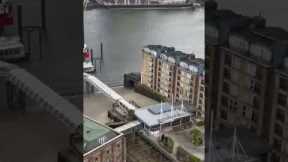 Timelapse of the low to high tide today in Docklands SE6 #thamesforeshore
